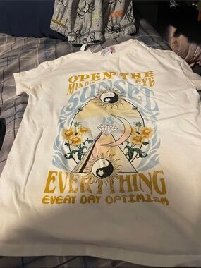 Sunset Graphic Short Sleeve Tee - White